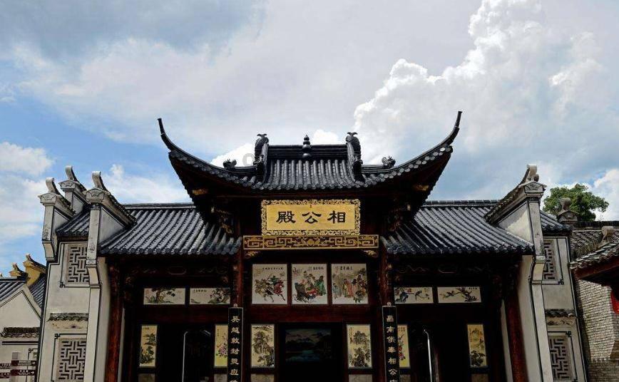 济南深入推进“四减四增”行动